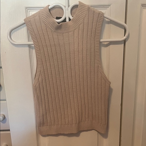 Forever 21 Taupe Ribbed Tank Top - Picture 1 of 2